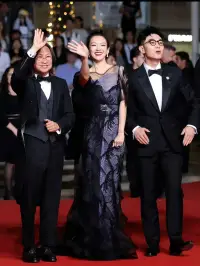 失戀失婚自我療愈（陪伴成長）

自我療愈與自我成長就如同是一個項目的階段目標與總目標的關(guān)系。

如果你正經(jīng)歷著婚姻危機，或者已經(jīng)在“背叛”的坎坷之路上掙扎了一段，你想要擺脫痛苦，你可能就要明白，擺脫痛苦是一個階段的目標，“自我成長”是你真正的目標，你可以通過自我成長的過程實現(xiàn)自我療愈！

具體實施執(zhí)行可咨詢肖老師！配圖