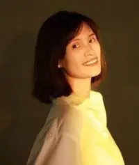 原生家庭療愈咨詢

一個人真正走向獨立，需要完成與原生家庭的分離。

當這個分離沒有完成時，就會導致各種問題l！配圖