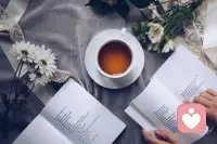 人在陷入困境時是能夠自救的，而自救的最好途徑就是讀書。

如果此刻的你，正面臨著一些難以解決的困擾，或者遭受著痛苦，感到迷茫、困惑。?老師可推薦好書療愈！

我想書本里不一定告訴你怎么做，但它一定會在某個時刻為你帶來改變！配圖