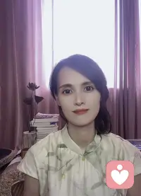 擇偶定位咨詢

許多未婚的女孩子問我找曖男如何？

我說：暖男都有顆細膩的心，懂得女人內心的無助感，也任勞任怨，從來不去計較付出得失間的權衡不公，他仿佛心情的翻譯器，了解女人所有的感受與期待。

他不會把本脆弱的女人逼成女漢子轉過頭還嫌棄她的不夠小鳥依人。

暖男或者不都是英俊瀟灑，但一定是人人干凈利落，不會邋里邋遢，女人幾乎都會不同程度的有些小潔癖，而暖男自身的特點，正巧贏得女人喜歡欣賞。再加上暖男的另一大特性基本來說都是好脾氣，有耐心，更是讓女人充滿著說不出的安全感！

但最重要??是你要看這暖男是不是只暖你，可在交往過程中多多了解他！配圖