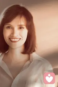 在婚姻或戀愛中，我們的目標是與異性建立關系時，不能犧牲自我去促進關系，也不能犧牲他人來保持自我。

這是一個很高的要求，但它卻是親密的精髓。

親密是一種超難能力，讓婚姻咨詢師肖蕭陪您去獲取這種能力吧！配圖