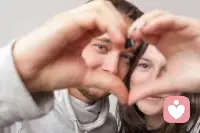 婚戀心理咨詢

做為一個婚戀指導師，告訴孩子們一個真相：

時間是檢驗渣男（渣女）最好的試金石

在男女相處中，不要著急結婚，先從談朋友相處開始，不能說是談個半年感覺不錯就結婚，半年時間根本看不出一個人的品行如何，最少一年半載到兩年。渣男（渣女）一時半會能裝下去，但是一年兩年肯定就堅持不了！

婚姻是男女第二次的改命，擇偶須謹慎！配圖