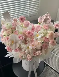 記住這個世界的規則：
??所有的關系，你不要了，
????這道題就解了。

“無愛破情局，無情破全局”配圖
