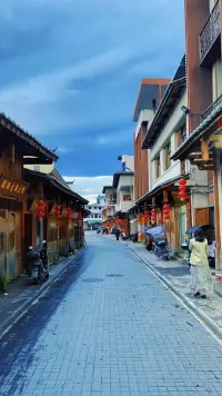 闖入了傳說中的宮崎駿的小鎮

每一張都是大自然調好的濾鏡配圖