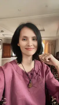 经营好情感的关键并不是拿着爱情的感觉去要求对方，而是得当地表达自我需求，恰到好处地回应对方的需求，才会让彼此舒服！配图
