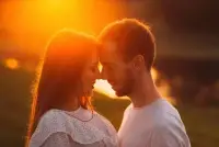 婚姻修復關鍵的幾招
 #婚姻修復 
 
1. 學習自我改善并在生活中實施。
 
2. 與對方暫時分開。
 
3. 伴侶雙方都在成長，并能更好地處理關系中的沖突
4. 更好地溝通和理解對方！配圖