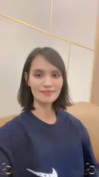 未雨绸缪固然好，

但人生永远做不了万全的准备。

焦虑这东西，就像是野草——野火烧不尽，春风吹又生。

你越想，它越没完没了。

所以啊，还是相信古人的经验——

车到山前必有路。

别预支未来的焦虑。

把当下的日子过踏实了，未来的日子也差不了的。