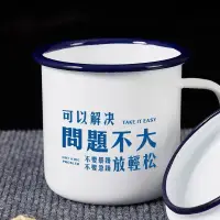 ❤️婚姻并非是一个简单的情感寄托，更是两个人共同面对生活挑战的“事业”。它不该是跳跃阶层的捷径，而是通过合作、共生、互助来达成双方利益的契约。

想要通过婚姻一蹴而就地突破自己的局限，只是幻想。

婚姻并不是通往成功的捷径，而是生活中的一部分，是你与伴侣一起奋斗、一起成长、一起经历风雨的旅程！配图