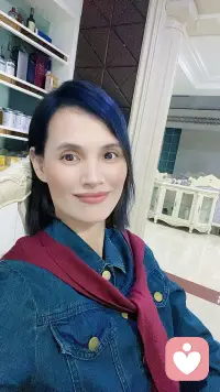 💕人的内求，是人生最大的转机

不再执着于改变别人，而是全然接纳。不再抗拒无常，而是允许一切发生。不再用外物定义自己，而是在内心安家。

​那些曾让你焦虑的，工作的起伏、关系的聚散、健康的波动，都只是旅途中的风景。当你不再对抗，反而获得了真正的力量。

​向外求，越求越空虚；向内走，越走越丰盈。

当你停止外求，开始内观，你会发现：
你本自具足，什么都不缺，你本自圆满，什么都不少。

​人生最好的活法，不是活成别人眼中的样子，而是活出内心真正的自在。

皮囊会老去，但灵魂可以永远高贵；外物会变迁，但内心的光芒永不褪色。配图