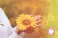 只要你的人生某一阶段曾在同类中出类拔萃，就足以证明你骨子里就带着成功所需要的基本素质。

赢过的人永远知道怎么再赢一次。别怀疑自己，你缺的从来不是能力，而是重新认出自己的勇气。

无论是你好的心态，还是你过硬的学习能力，都足以支撑你的下一个路口，东山再起！🌹一肖萧配图