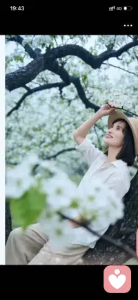 所谓自由，就是敢被别人讨厌。🌹


不迎合、不讨好，就会有人不喜欢你，这也是自由的代价。配图