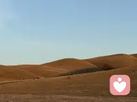 《曾经以为迈不过去的坎，回头再看，原来不是硬生生战胜苦难，而是在煎熬里慢慢学会接纳。》🌹

那些日夜煎熬、无力无助的时刻，以为永远走不出的困境，终会随时间慢慢沉淀。

不必强迫自己立刻释怀，允许悲伤停留，所有艰难，都会慢慢归于平静。#女性成长 #婚姻家庭咨询师 #婚姻 #婚姻危机#婚姻内耗#泉州婚姻家庭辅导师

－肖老师