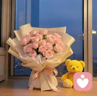 生命务必有缝隙，

太阳才可以照得进去；

世上总有一些美好，

值得我们全力以赴。配图