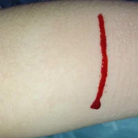 給我一個不死的理由 求求你們配圖