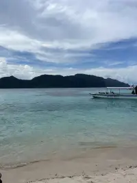 落葉等著風吹起，月亮等著云飄過，
我們等著愛人緩緩走來，我們等著孩子慢慢長大。
在復雜繁紛的世界里，慢慢來，不著急，做自己。配圖