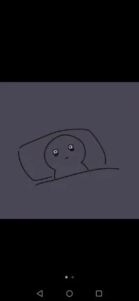 睡眠，意味著進入最純粹的獨處。
對于有睡眠困難的人，有一種很典型的情況是，TA可能曾經經歷或正在經歷在關系中的失落、失意、失控甚至喪失。心理上強烈的孤獨感，共時到睡眠，這種深深地進入到一種與自我獨處的狀態，可能會引發恐懼和崩潰。
一個擁有健康而成熟的關系的人，是既可以親近親密，又可以隨時從關系中撤回到自我的寧靜狀態的。只有在關系中得到過滿足的人，才能夠面對失去；反之，獨處，就如同被他人忘記，被世界拋棄，仿佛落入深不可見的情感深淵，這種“不安”的狀態，令人無法享受與自己相處，進入休眠的無底沉靜。配圖