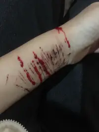 早死晚死都是死配圖
