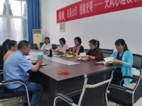 點亮心燈，播撒光明配圖
