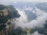 千萬(wàn)不要去改變家人，一旦我們想改變家人的時(shí)候，基本上你就是一個(gè)癡人，就會(huì)有無(wú)盡的痛苦在等著你了，我們只能改變自己，影響家人。配圖