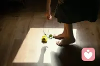 当主动选择与滋养自己的一切相伴，
就是在选择一种很养人的生活方式。
情绪好了，内心丰盈了，
整个人的状态就会很好，做什么都会顺。
所有主动去做的事，都会化作滋养成长的养分。
那些我们愿意沉浸其中的时刻，
正在塑造一个更完整、更不勉强的自己。