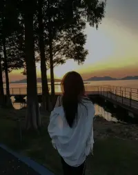 爱别人要适可而止，爱自己要尽心尽力
