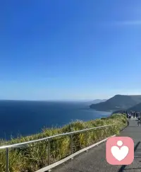 熱愛地理這個學科！！！地理課本的接觸開始，對澳洲有情有獨鐘的愛，成年后獨立了什么時候和朋友一起去配圖