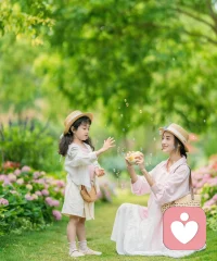 父母在孩子成長過程中的作用是不可或缺的，父母的言行舉止、教育方式以及家庭氛圍都會對孩子產(chǎn)生深遠(yuǎn)的影響?配圖