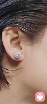 撒了個小嬌
第2天收到一份禮物

禮物重要嗎？
重要？不重要？
重要？不重要？

其實，禮物只是一個載體
重要的是我的情緒被你看到了配圖