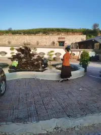 在這里可以和我聊聊人生，聊聊你的故事，我傾聽，我會和你一起感受你的感受，你的快樂和我一起分享呦！配圖