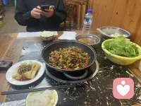 难得的是，他乡遇故知。这个地方因为朋友而变得有了温度☀️