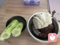 心有山海，静而无边。