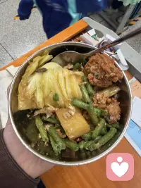 有猫咪的店铺 干净卫生