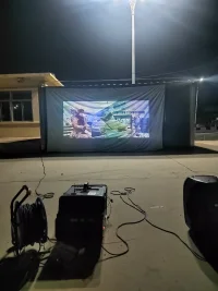 重拾兒時記憶
銀幕映輝，星空閃耀，露天電影，鐫刻時光記憶！配圖