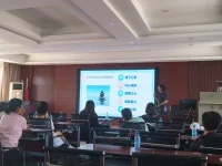 簡單的美好，就在身邊，用心感受，用微笑分享。充電學習結束????配圖