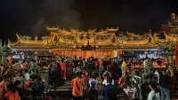 迷惘：我们接受在黑暗中摸索前进，光明就会渐渐照亮黑暗。配图
