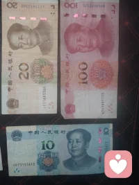 “我们永远无法一直站在别人的角度思考🤔问题，因为让自己开心^_^是永恒的真理”不要伤害他人就好，（语言，行为，眼神，）爱别人，就是善待自己
                    种瓜得瓜🍉种豆得豆🫒
爱人先爱己谋爱先谋生，顺序颠倒，会走火入魔的
倘若你很喜欢钱💰那么刚好我也一样，那我们和钱💰过日子就好了😊为什么要选择人呢？一个人的钱不够花？（骑驴找马，东食西宿，）爱一个人不需要钱💰，，证明需要？那请你证明你爱我，而不是要我证明，我没空🈳，爱人先爱己谋爱先谋生🥰，，，配图