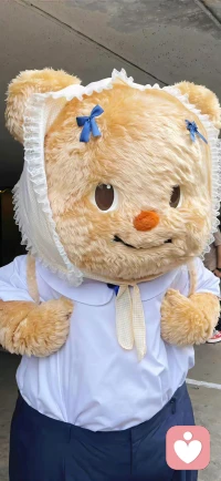 你总要先成为自己的山，再去寻找心中的海。你只管努力，上天自有安排，该来的在路上总会来。配图