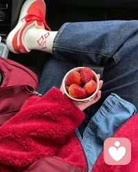 相处久了你会发现，人与人之间最大的吸引力，不是你的容貌，也不是你的光环，而是你传递给对方的踏实、真诚和善良。 

                                                                                 ——稻盛和夫 ​ ​​​配图