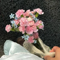 ❤有时候，允许自己“做不到”也是一种勇气。  
你不必时刻完美，不必永远坚强， 我会陪你找到与情绪共处的力量。❤配图