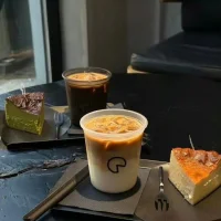 我相信你有解決問題的能力也有自己的答案，我愿意陪著你一起梳理它。?