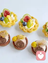 ❤️如果太累了，就让自己放空一下，走神、发呆、沉默，其实是神经系统在“自我重启”。你要学会给自己留白：
不回应一切、不接收一切、不强迫自己持续“在线”，
你会发现，大脑并不是要更努力地去承受，而是需要有空间去呼吸。❤️配图