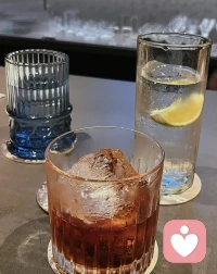 ❤️好的形象代表了非常多的东西，认知低的人只会觉得形象不值得一提。但稍微见过世面的人都知道，好的形象背后代表了一个人的精力、财力、能力、审美和内涵，这些东西缺一不可，而且都是稀缺资源，所以体面的收拾目己很重要！配图