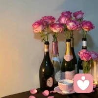 很多时候，你愿意坦诚地说出你的感受，本身就很有力量。晚上好。❤️