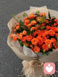 人都会疲惫 会暗淡 
  但也会因为某个瞬间 
  重新爱上生活配图