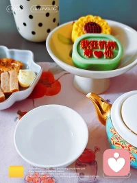 ❤️不必过度在乎别人的感受，很多时候你在别人生命中是无关紧要的，别人对你来说也是，放过自己，不要在心里百转千回，快快乐乐生活才是王道。 ​​​早安❤️配图