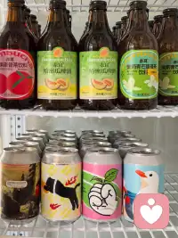 周五的晚上，适合微醺，微微熏❤️配图