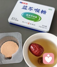 成年人都一样，一边受伤，一边学坚强。❤️配图