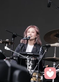 ❤️谢谢常州，谢谢doudou，谢谢回春丹，谢谢二手玫瑰，谢谢许巍。永远年轻，永远热泪盈眶。蹦迪的一天，好开心呀。❤️配图