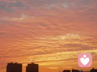 你的三观告诉你
要对每个人都善良
但你的经历会告诉你
不是每个人都值得真心对待配图