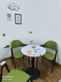 ??你的光芒，需要你自己去點亮。別等待別人的認可，去用你的行動，去證明你的價值。早安！配圖